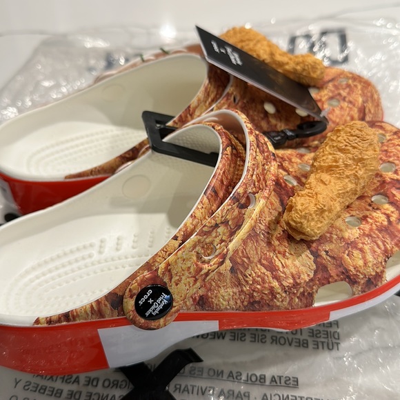 Kentucky Fried Chicken KFC x Crocs - Picture 4 of 6